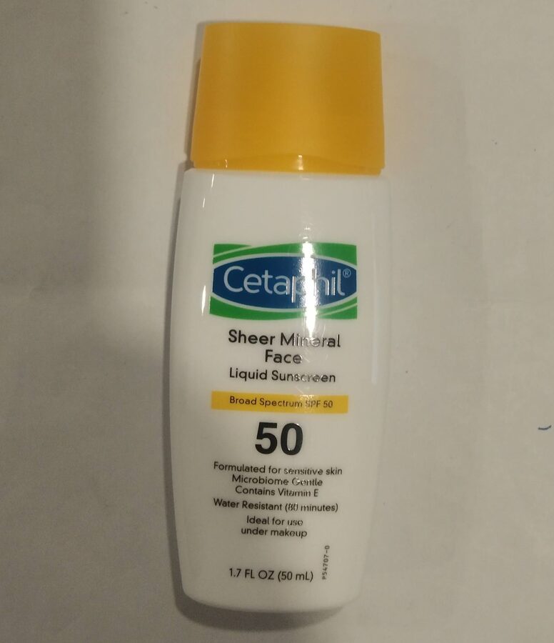 Cetaphil Sheer Mineral Liquid Face Sunscreen SPF 50 (No outer box, but expiry stamped 05/2023)